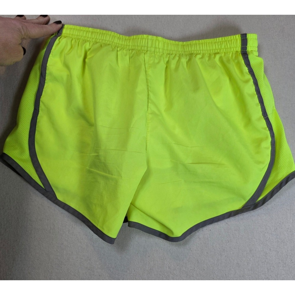 Nike Tempo Running Shorts Womens Large Neon Yellow Dri-FIT Athletic Gym High Vis - Picture 2 of 5